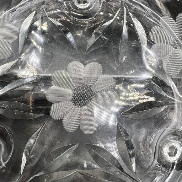 Vintage Glass Bowl Cane and Etched Flowers Three Footed 7.5” Candy Bowl - Picture 4 of 10